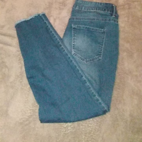 Jeans - Picture 2 of 6